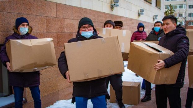 Более двух тысяч малообеспеченных семей получат продуктовые корзины в Нур-Султане