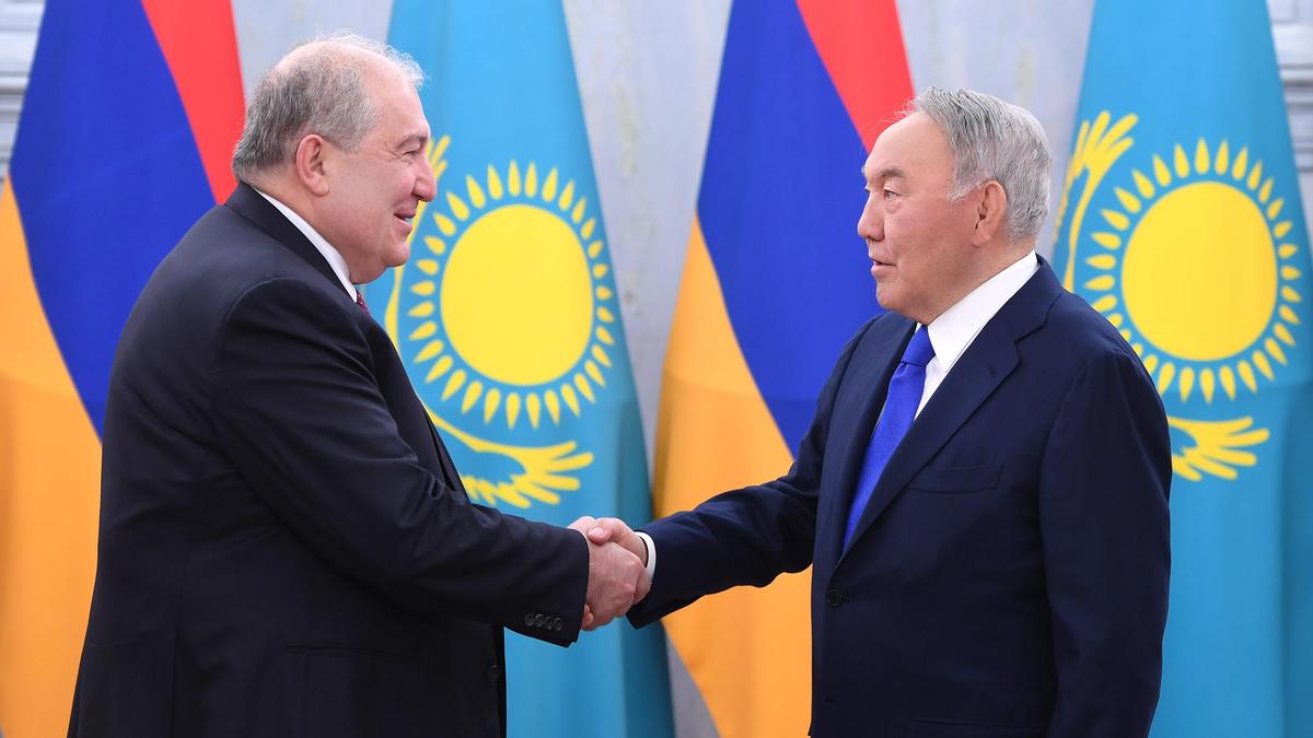"Между нашими странами нет нерешенных вопросов": Елбасы встретился с президентом Армении