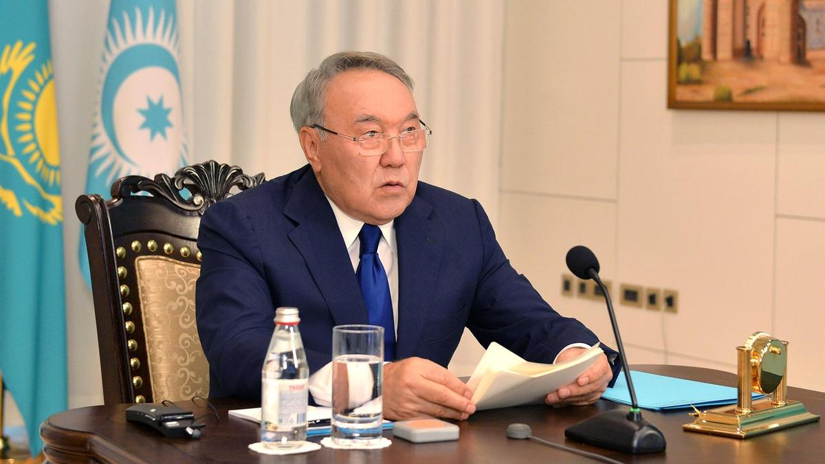 Кто на самом деле руководит Казахстаном