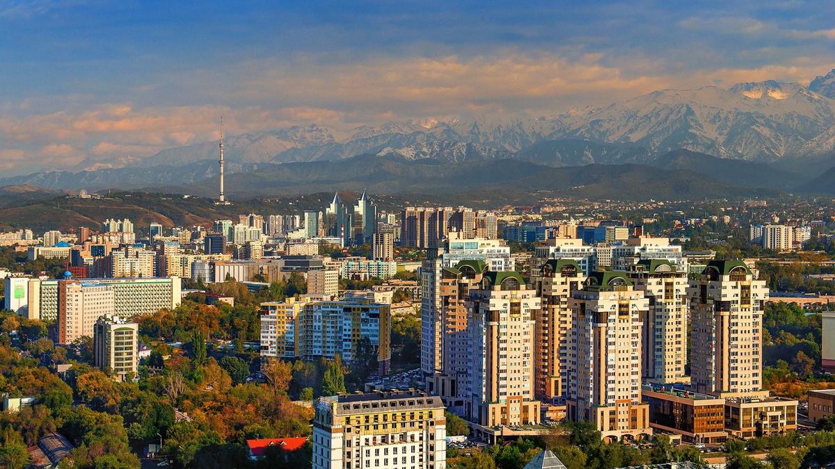 Какая погода ожидает жителей крупнейших городов Казахстана в последний день лета