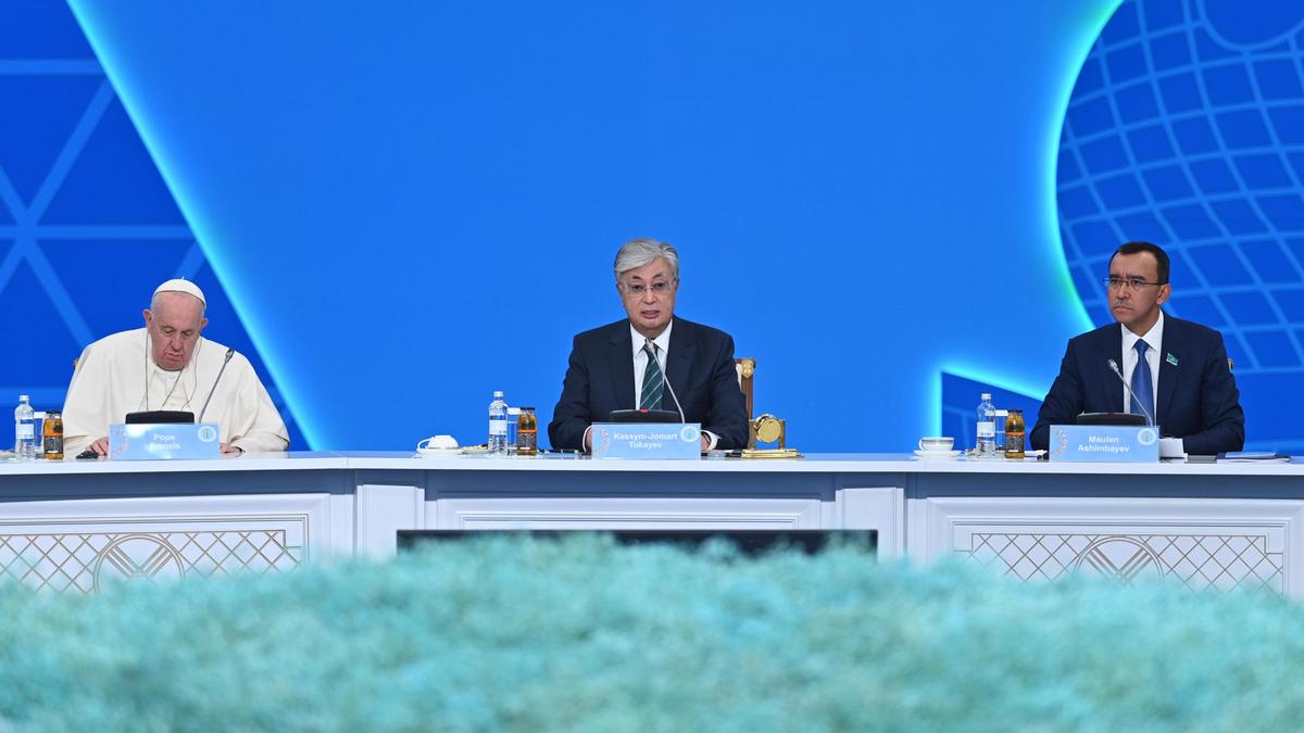 Президент Токаев называл религиозных лидеров "хранителями совести человечества".