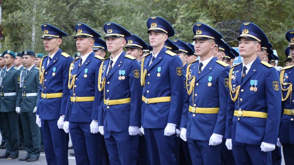 В Aktobe авиационные офицеры закончат 25 -й раз.