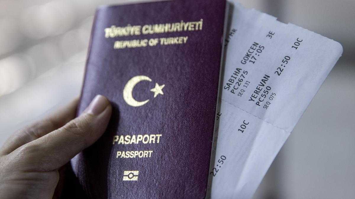 В Туркестане женщина получает 500 000 Тендже за проведение двойного гражданства.