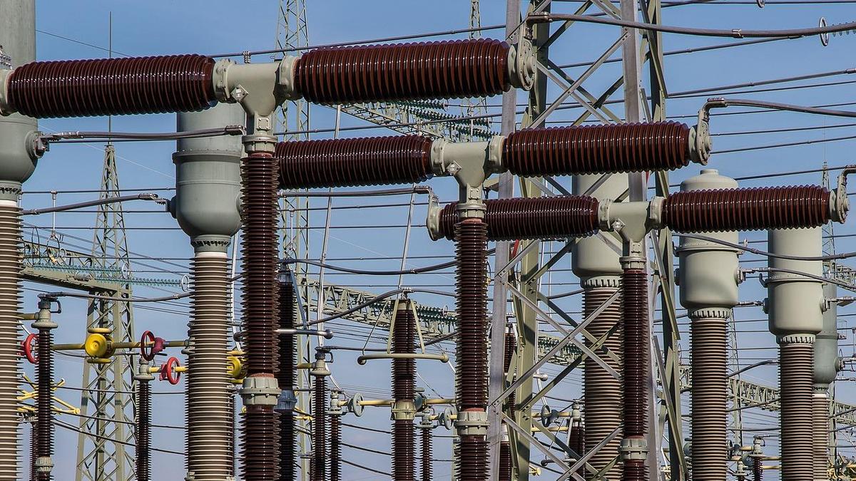 В Казахстане снизилось потребление электроэнергии. Министерство энергетики определило причины падения спроса на электроэнергию.