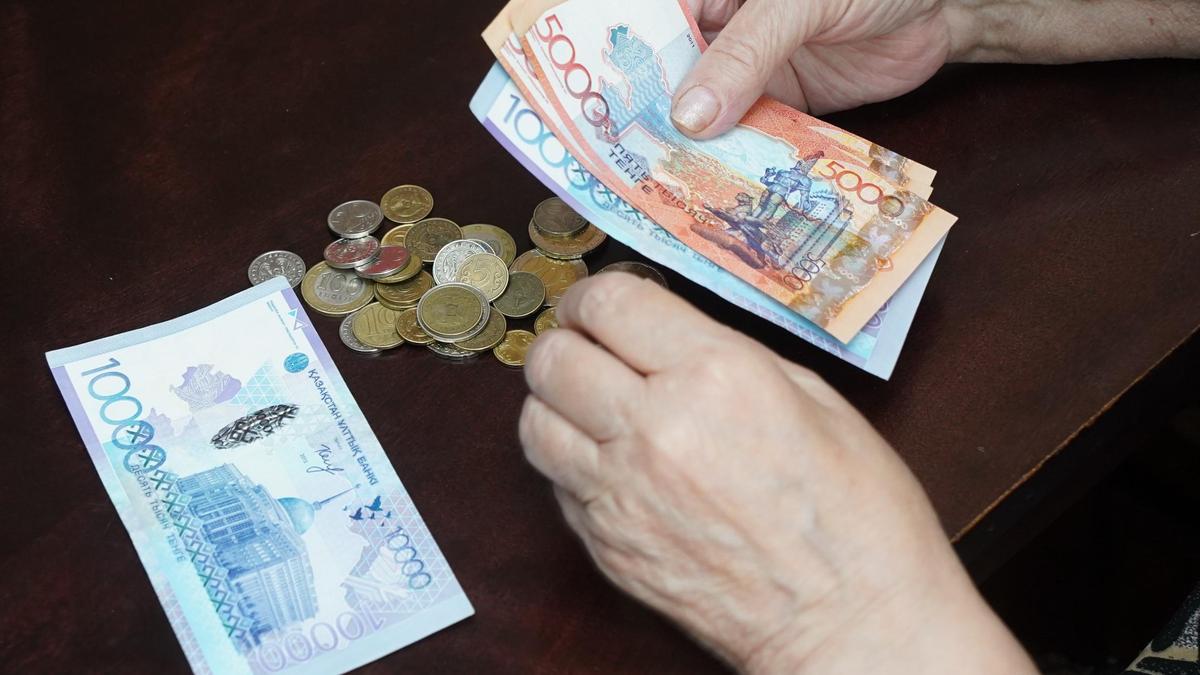 Женщина незаконно получила около 12 млн тенге пенсии в Казахстане