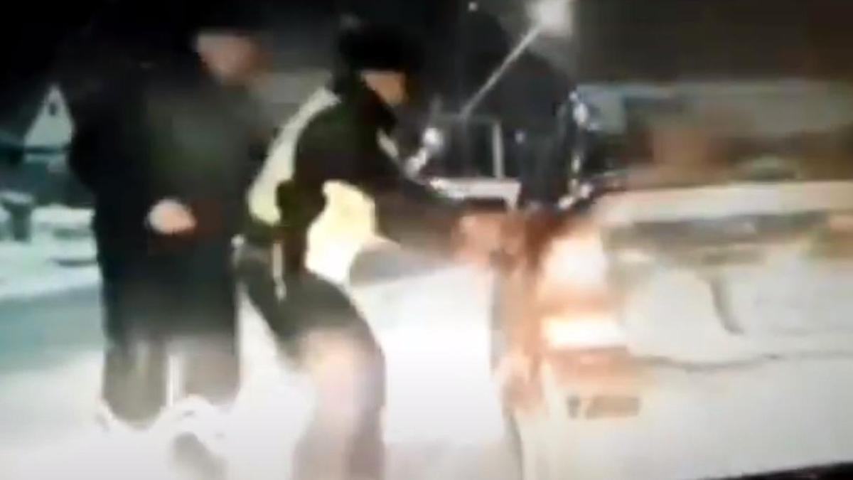 Пьяный водитель протащил милиционера на 200 метров в Тмиртау (Видео)