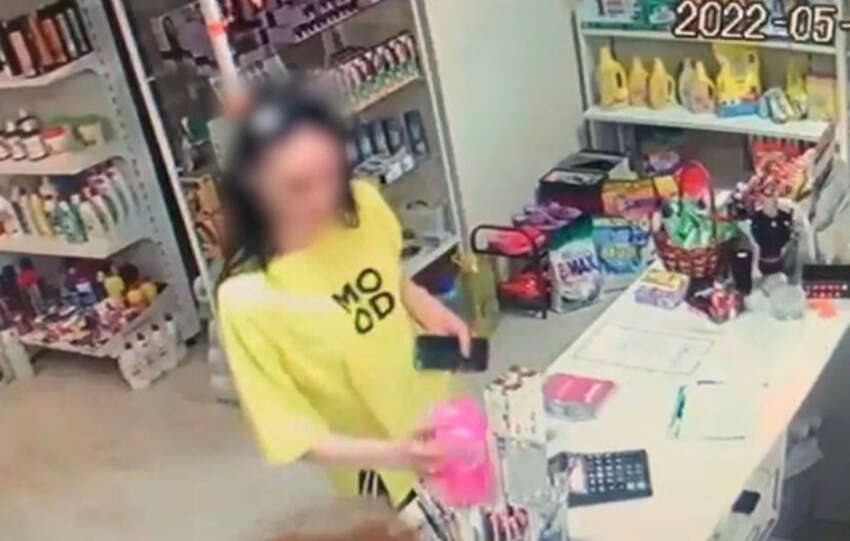 Шок! Женщина в Астане обманывала магазины с поддельными чеками!